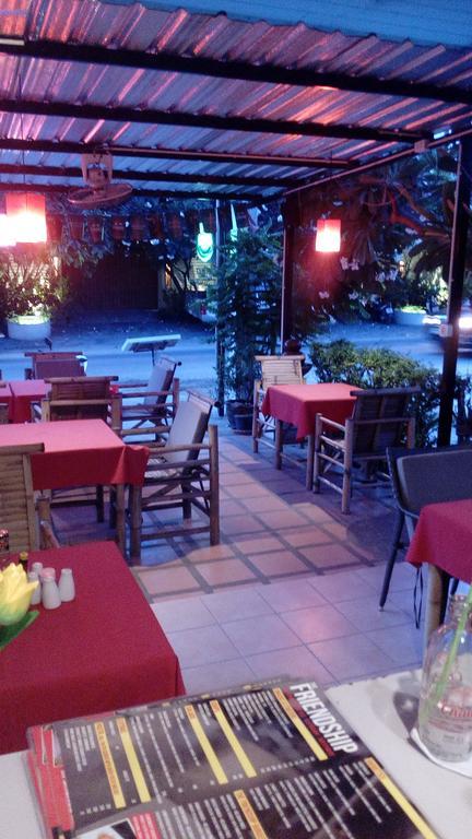 A Pousada The Friendship Bophut Exterior foto