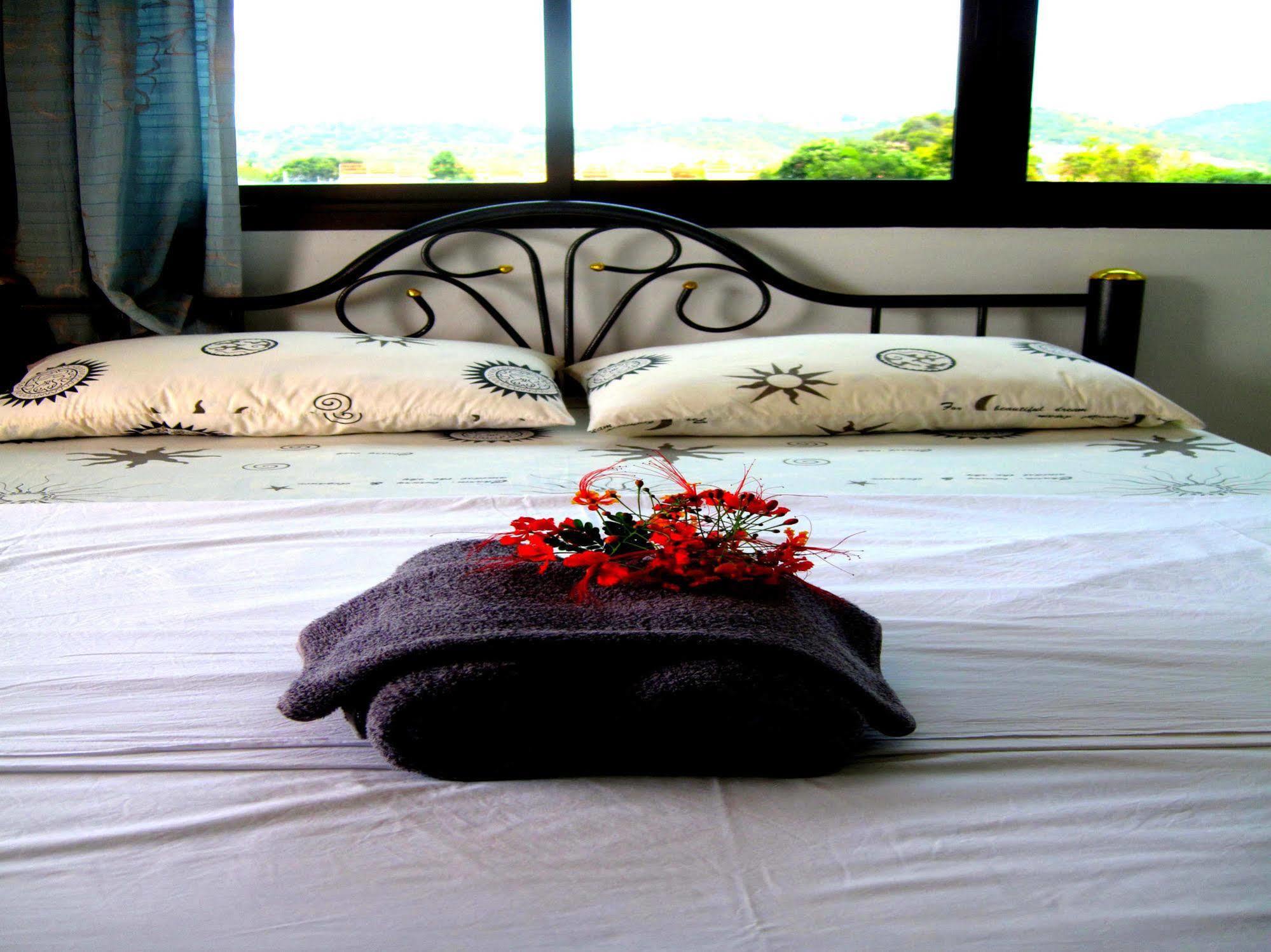 A Pousada The Friendship Bophut Exterior foto